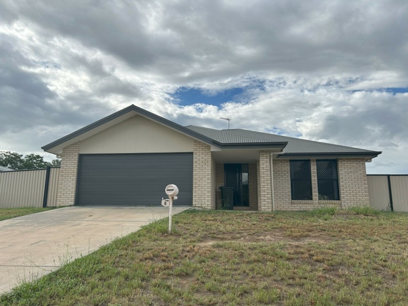 5 Edna Street, Roma QLD 4455