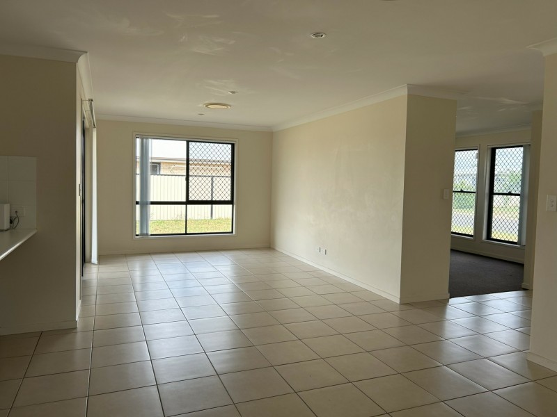 5 Edna Street, Roma QLD 4455