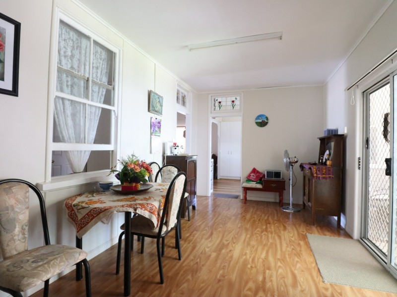 20 Phillip Street, Roma QLD 4455