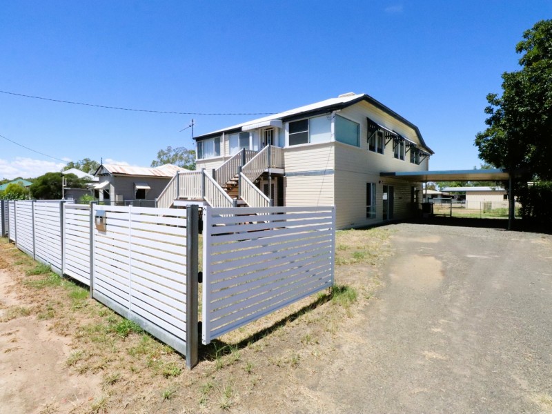24 Phillip Street, Roma QLD 4455