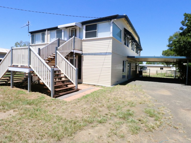 24 Phillip Street, Roma QLD 4455