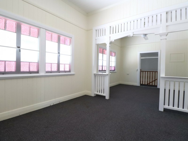 24 Phillip Street, Roma QLD 4455