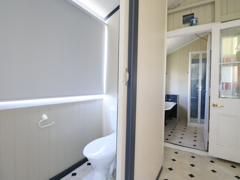 24 Phillip Street, Roma QLD 4455