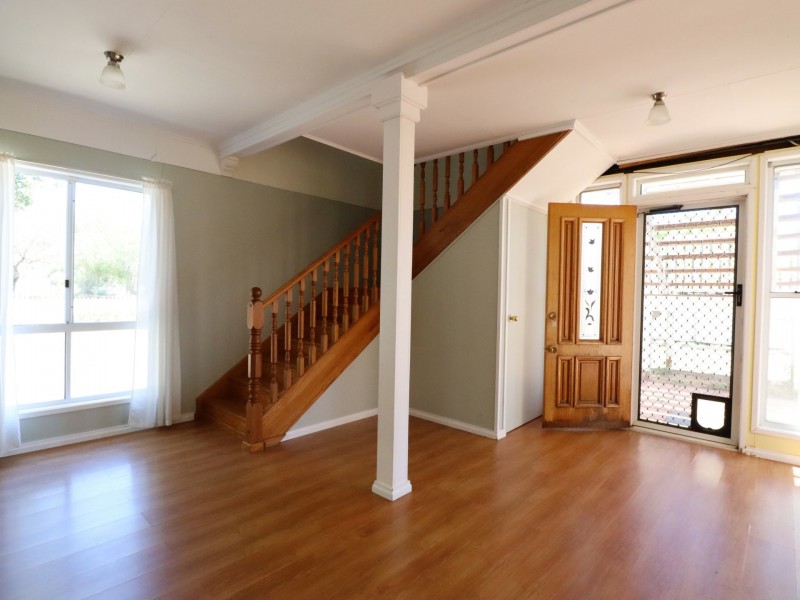 24 Phillip Street, Roma QLD 4455