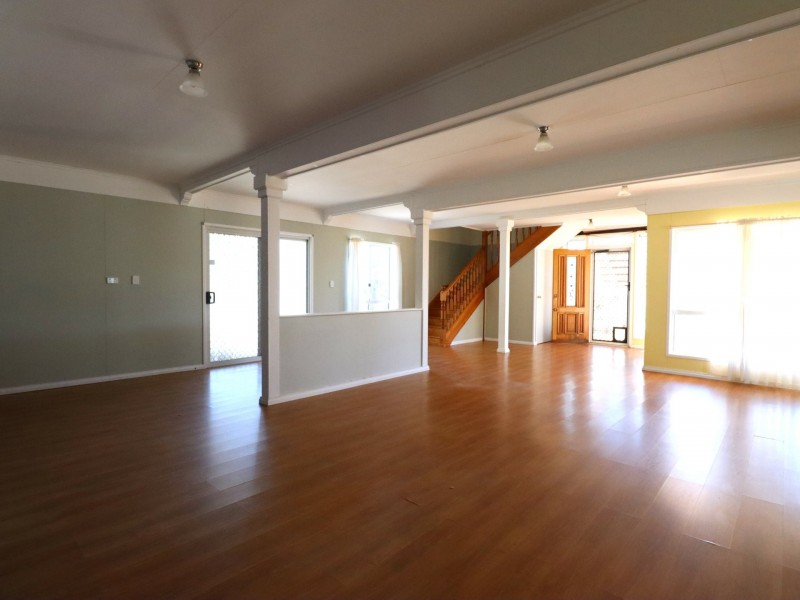 24 Phillip Street, Roma QLD 4455