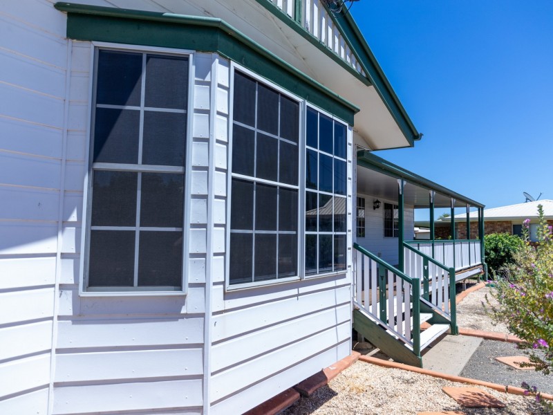 17 Rosedale Close, Roma QLD 4455