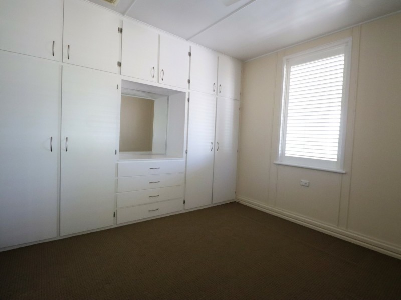 23 Conlan Street, Roma QLD 4455