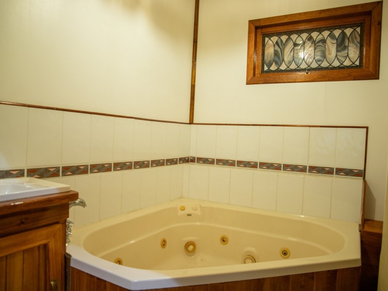 52 Feather Street, Roma QLD 4455