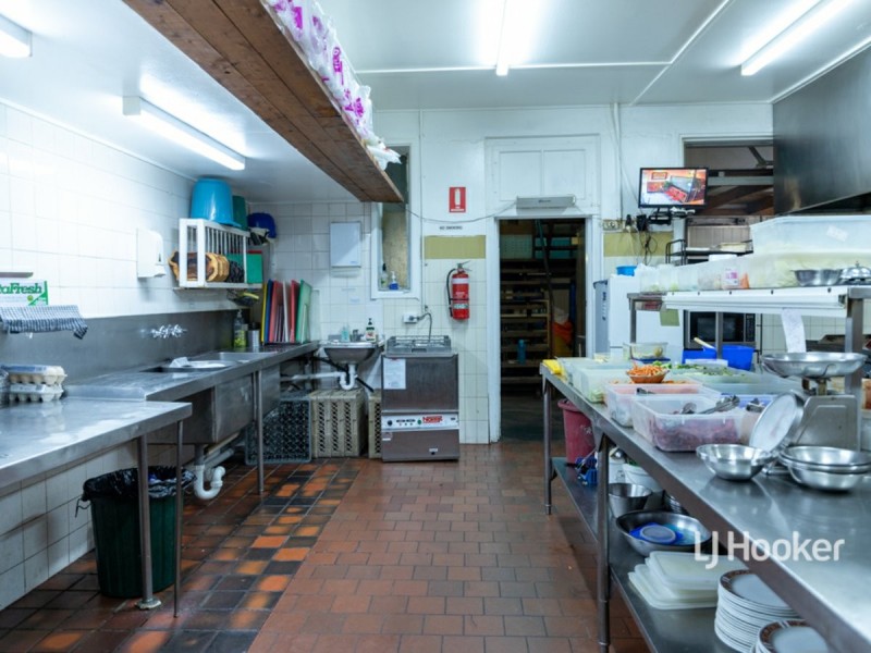 60-62 McDowall Street, Roma QLD 4455