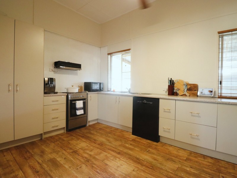 12 Conlan Street, Roma QLD 4455