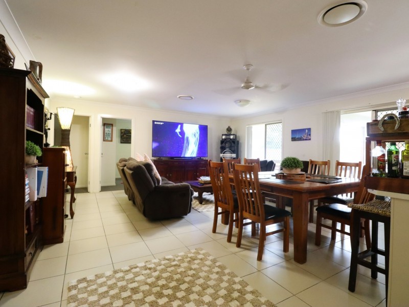 5 Ivy Street, Roma QLD 4455