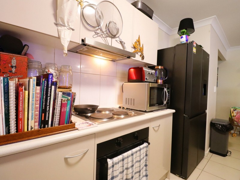 5 Ivy Street, Roma QLD 4455