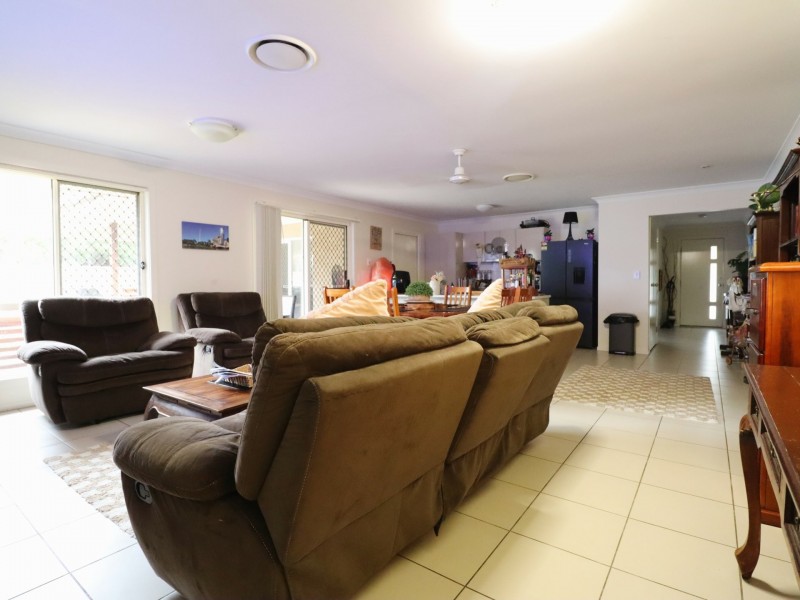 5 Ivy Street, Roma QLD 4455