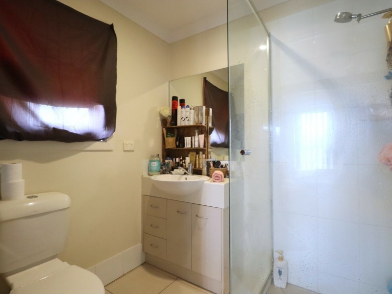 5 Ivy Street, Roma QLD 4455