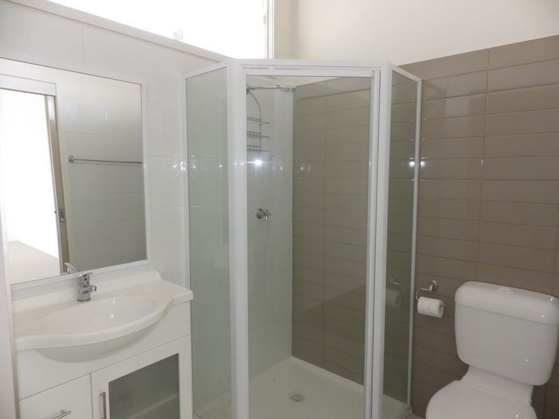 31 Howard Street, Roma QLD 4455