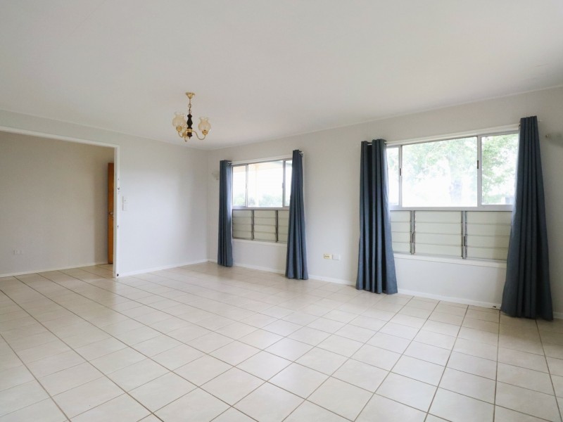 148 Alice Street, Mitchell QLD 4465