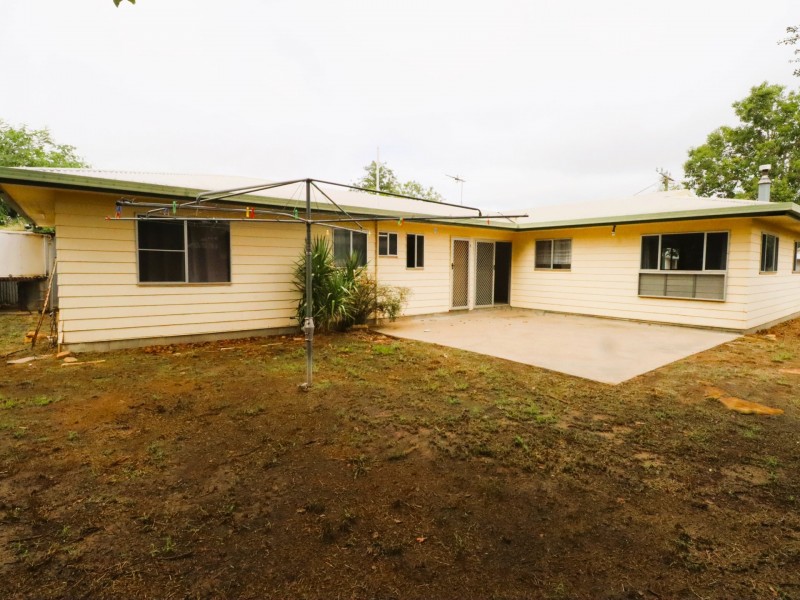 148 Alice Street, Mitchell QLD 4465