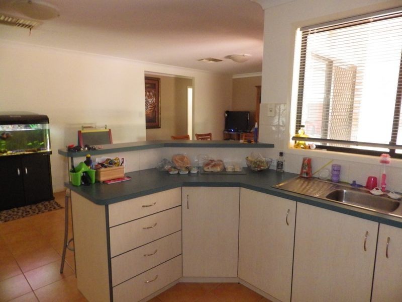 1 Felicity Court, Roma QLD 4455