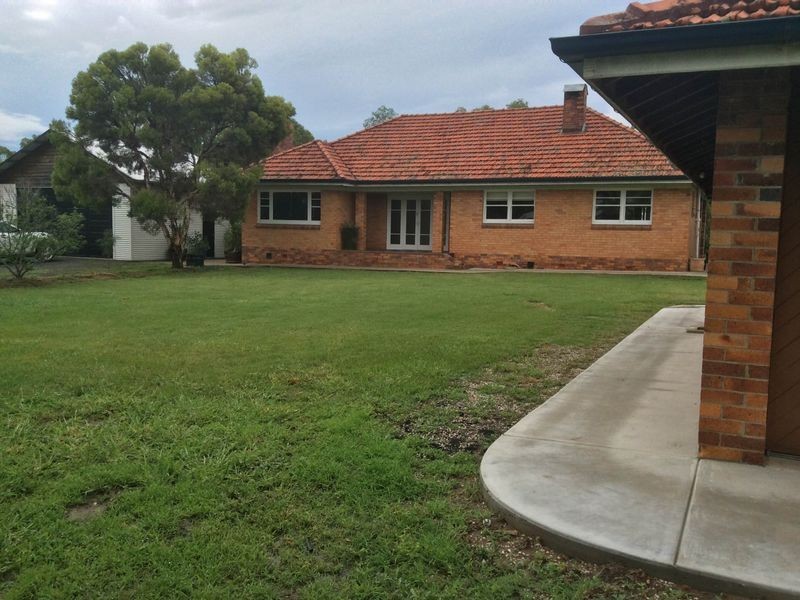 13-21 Northern Road, Roma QLD 4455