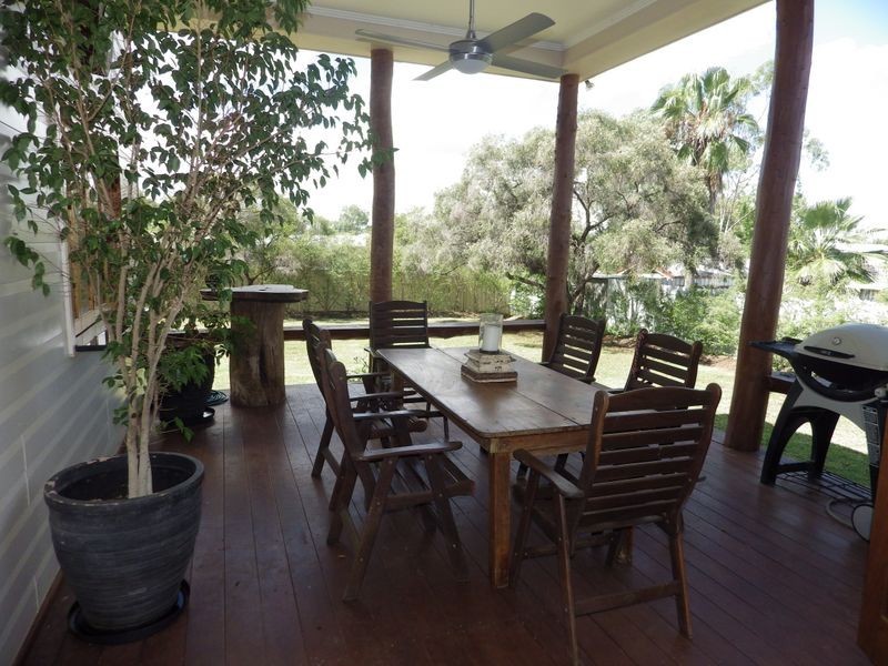 71 Bowen Street, Roma QLD 4455