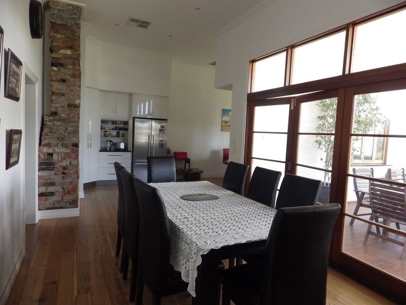 71 Bowen Street, Roma QLD 4455
