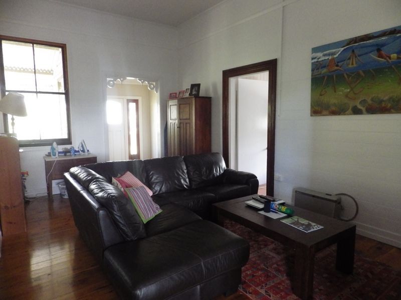 71 Bowen Street, Roma QLD 4455