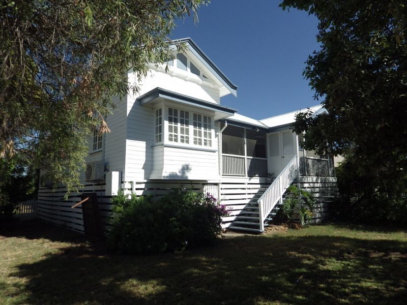 285 Edwardes Street, Roma QLD 4455