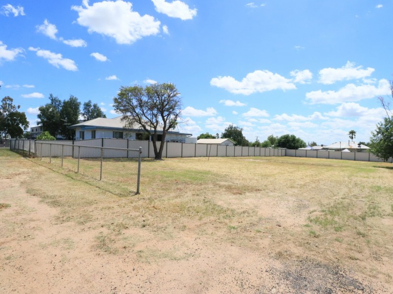 25 Timbury Street, Roma QLD 4455