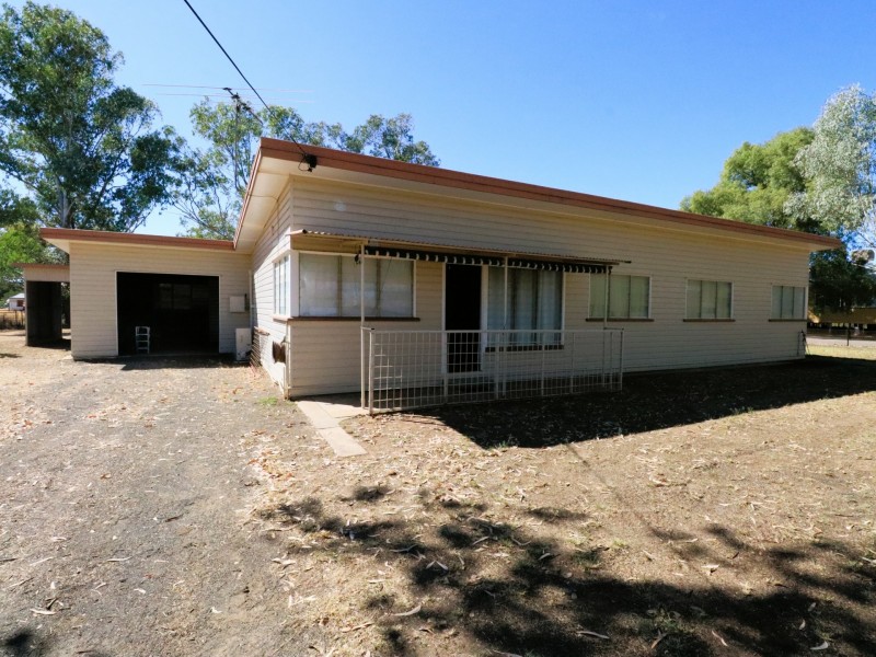 194 Alice Street, Mitchell QLD 4465