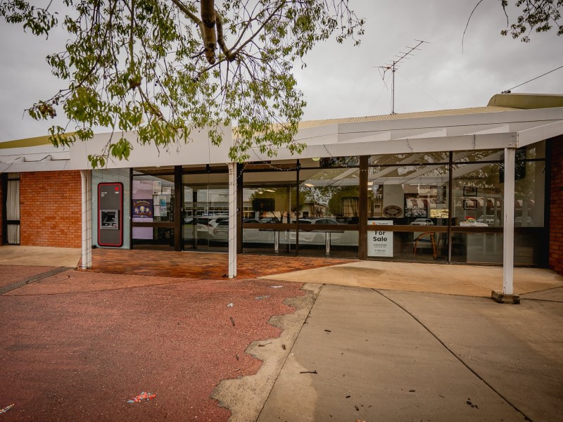 41 Cambridge street, Mitchell QLD 4465