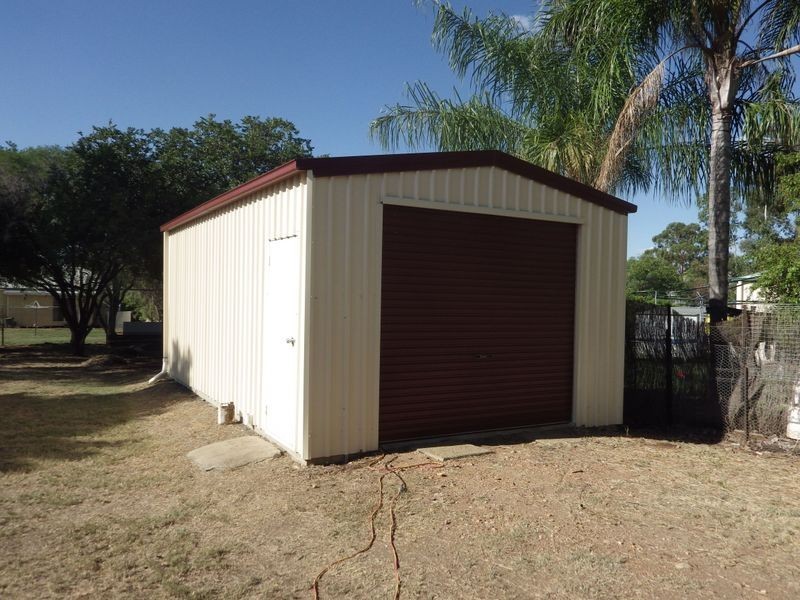 23 Timbury Street, Roma QLD 4455