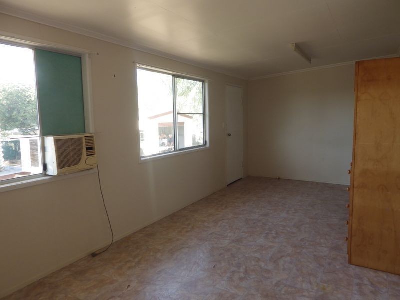 23 Timbury Street, Roma QLD 4455
