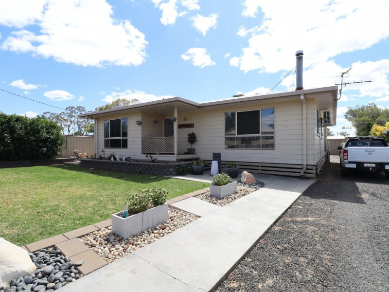 117 Miscamble Street, Roma QLD 4455