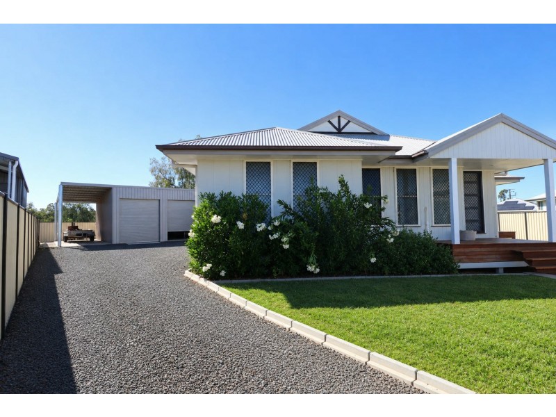 23 Bassett Court, Roma QLD 4455