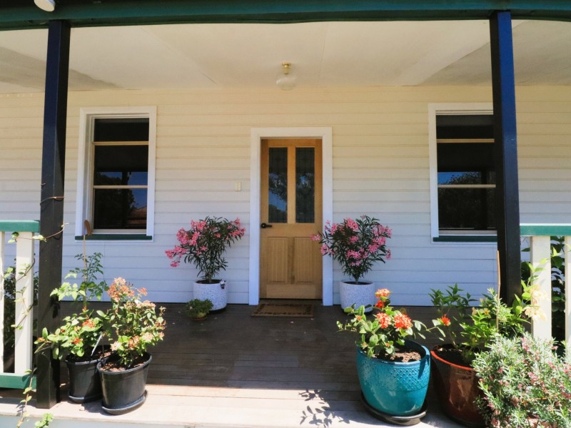 65 Quintin Street, Roma QLD 4455