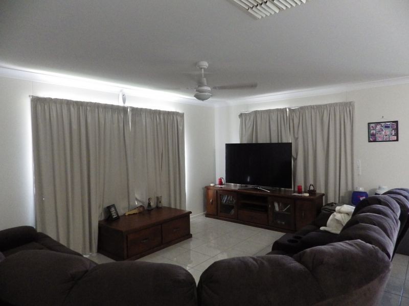 18 Madison Terrace, Roma QLD 4455