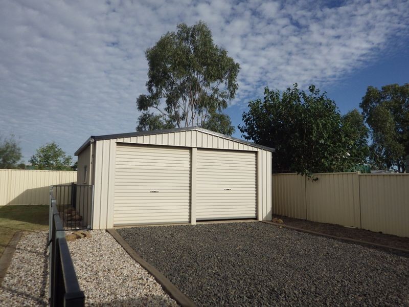 20 Alex Parade, Roma QLD 4455