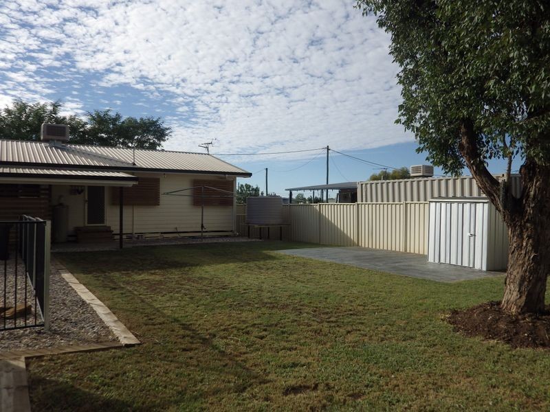 20 Alex Parade, Roma QLD 4455