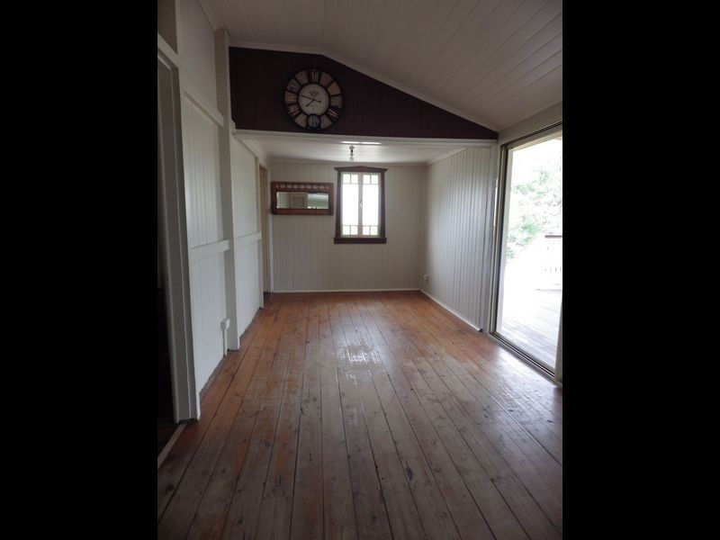 44 Clayton Road, Roma QLD 4455