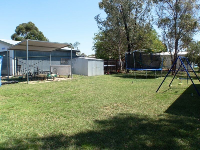 11 Derry Street, Roma QLD 4455