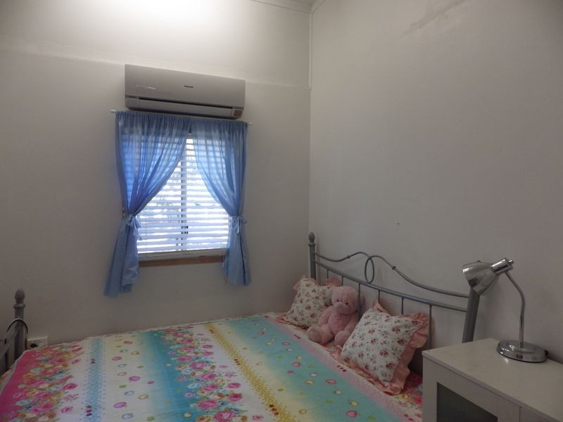 9 Bungil Street, Roma QLD 4455