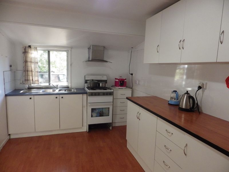 9 Bungil Street, Roma QLD 4455