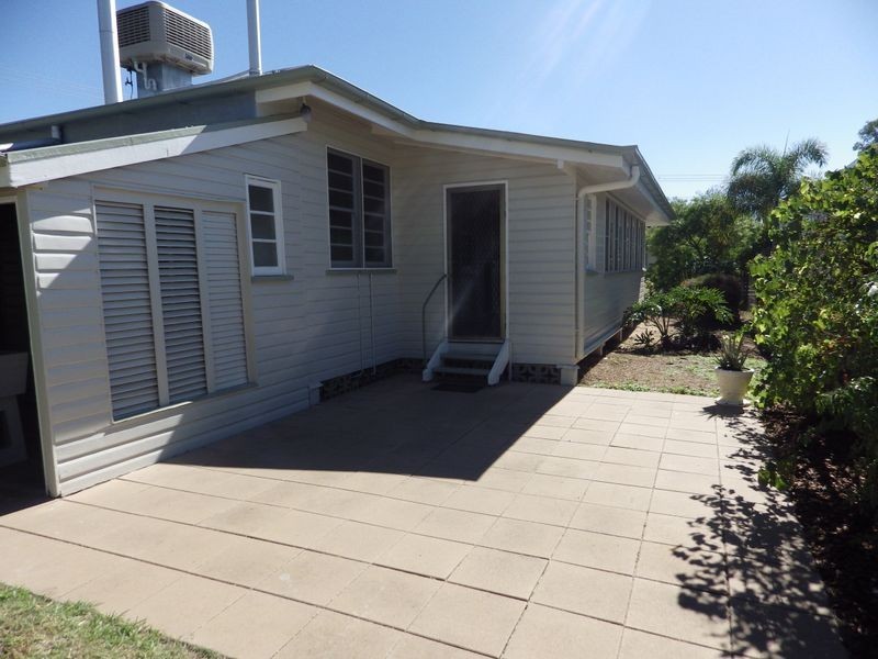 16 Twine Street, Roma QLD 4455