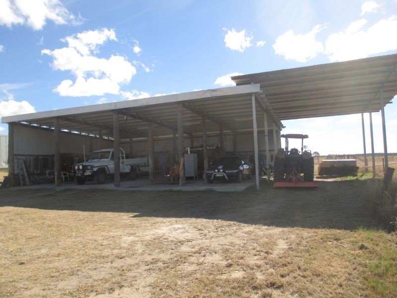 Carnarvon Highway, Injune QLD 4454