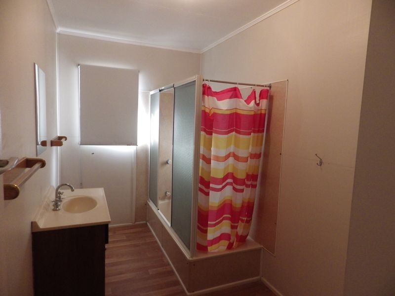 95 Raglan Street, Roma QLD 4455