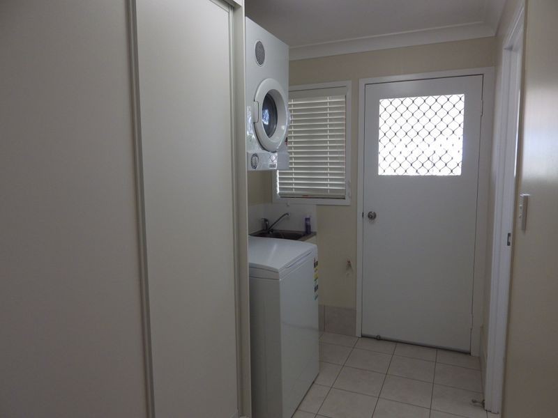 11 Roslyn Drive, Roma QLD 4455