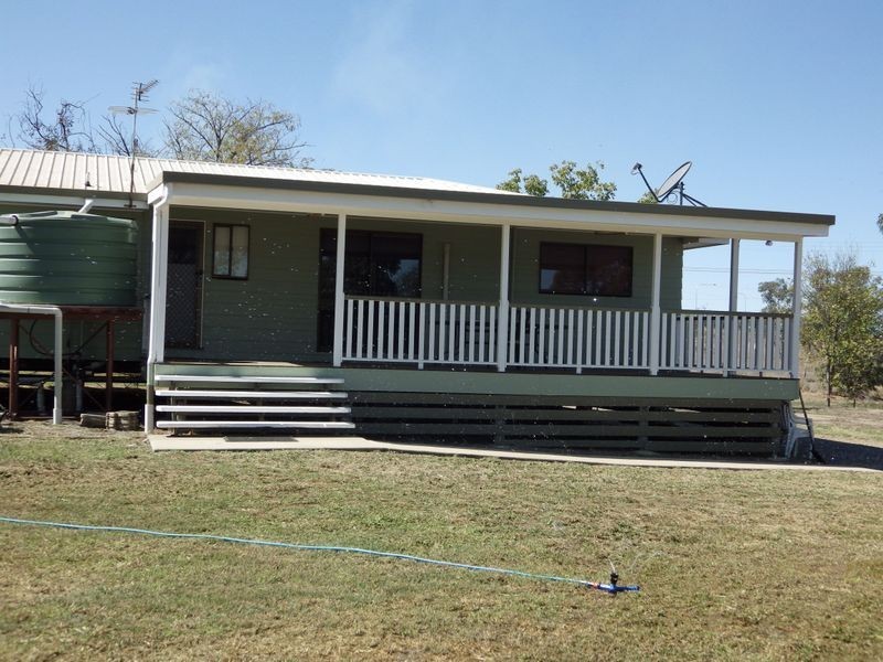 11 Roslyn Drive, Roma QLD 4455