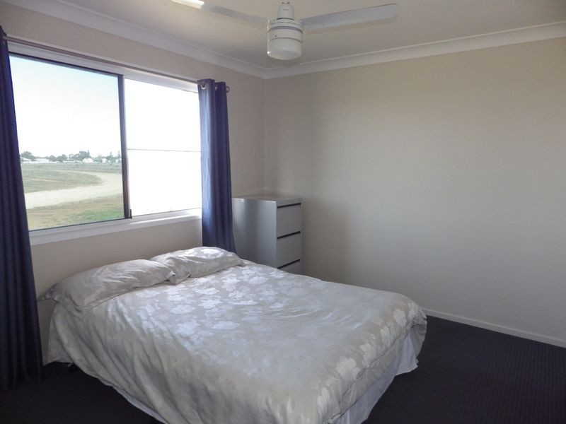 1 Swans Road, Wallumbilla QLD 4428