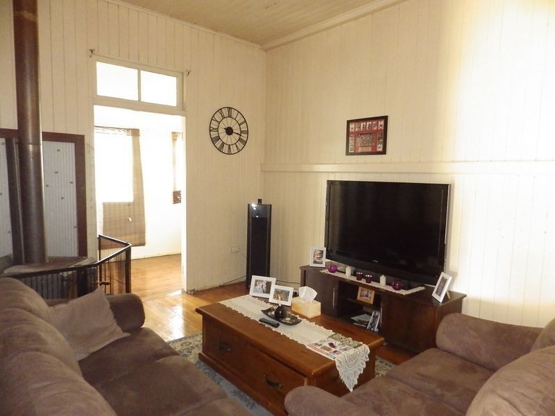 1 Mayne Street, Roma QLD 4455