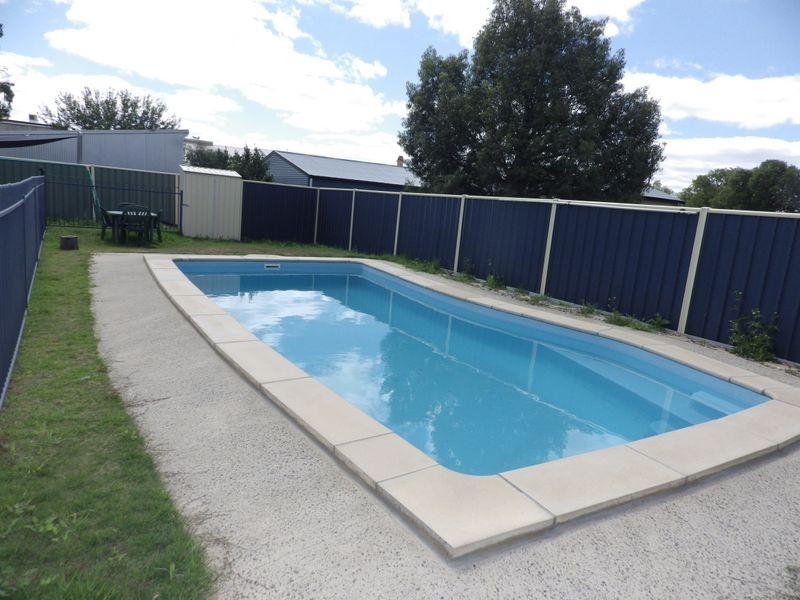 1 Mayne Street, Roma QLD 4455